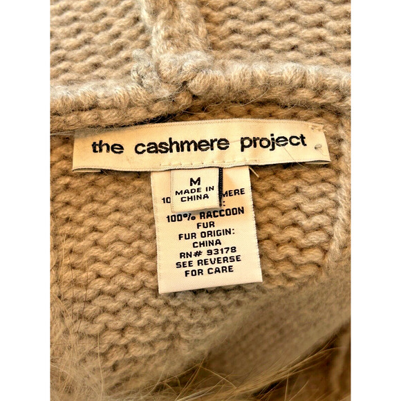 The Cashmere Project Poncho Womens Medium Gray Hooded Pure Cashmere Racoon Fur - Picture 6 of 7